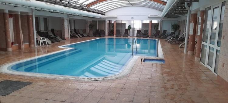 ザラカロシュViola Wellness Apartmanアパートメント エクステリア 写真